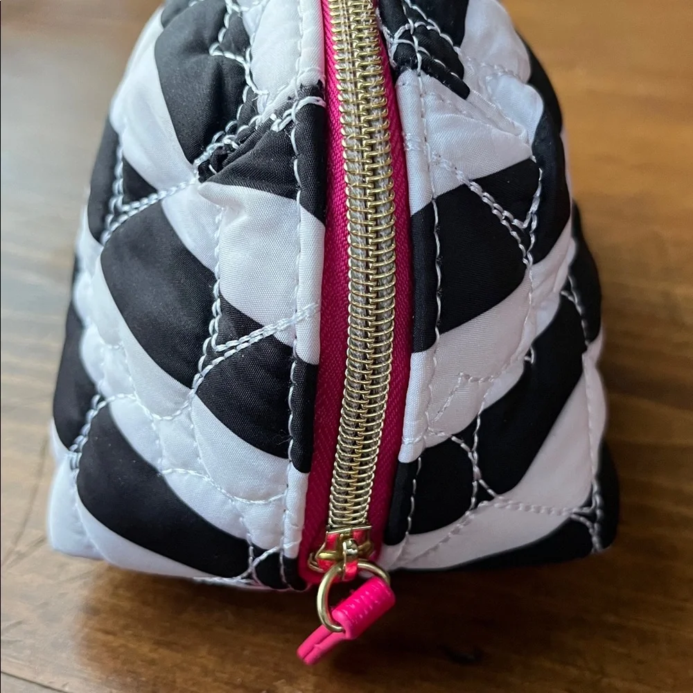 Betsey Johnson good heart